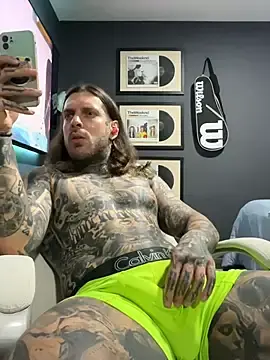 Stripchat Nude Webcam of ThomasHells