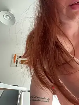 Stripchat Best live sex cam show of redheaddoll22