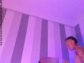 Stripchat Live Porn of JhonyMiller_