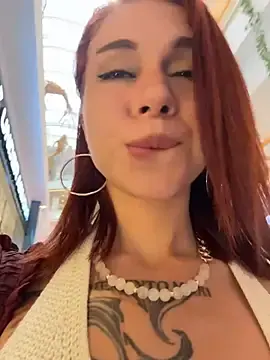 Stripchat Nude Webcam of RosieDesire