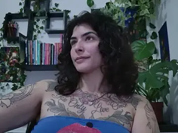 Stripchat Nude Webcam of TaliMajesty