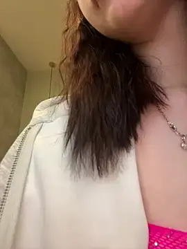 Stripchat Best Webcam of MiraXS