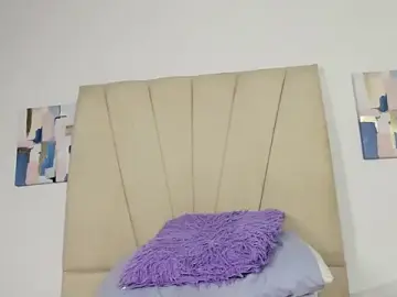 Stripchat Live Sex Cam of Sophia_Ebony