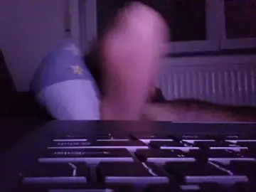 Stripchat Sex Cam of FROL83