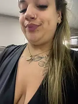 Stripchat Live Sex of kahreal