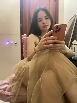 Stripchat Adult Video Chat of LiLi-Kirix99