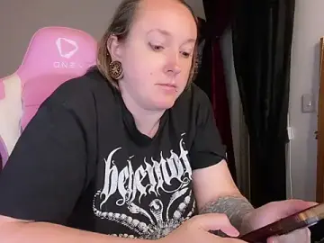 Stripchat Watch Live Sex Cams of kisicaxx