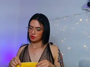 Stripchat Free Live Porn of Isa_Maiden1