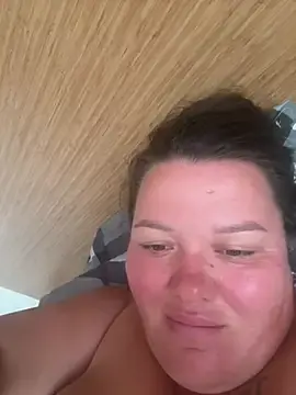Stripchat Adult Webcams of SunnyLeila2101