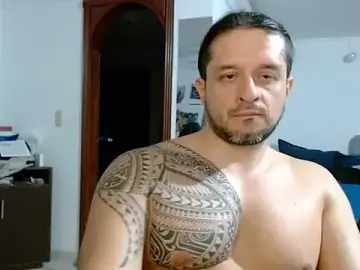 Stripchat Free Porn Cam of gonzzohunterr