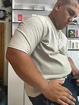 Stripchat Adult Webcams of Patricio_02