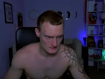 Stripchat Live Sex Cam of mike_crist