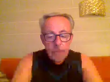 Stripchat Live Porn of tuggy59