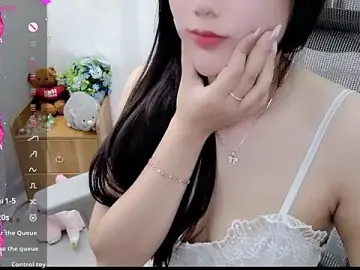 Stripchat Free Live Porn of Dully_ana