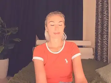 Stripchat Live Sex Cam of Karma_S_U_T_R_A