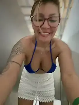 Stripchat Nude Webcam of DIANITA_1988