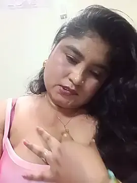 Stripchat Best Webcam of hornyriyanka