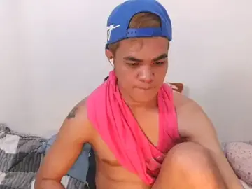 Stripchat Live Sex Cam of Asian_adam