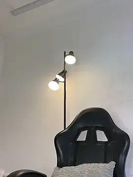 Stripchat Sex Cam of _Bella_7