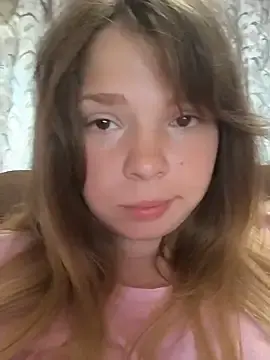 Stripchat Free Live Porn of Zuli_Kiska