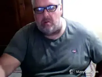 Stripchat Watch Live Sex Cams of swichcassanesi
