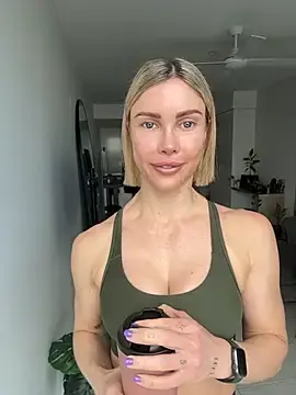 Stripchat Watch Live Sex Cams of raeparks