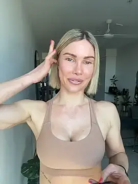 Stripchat Sex Cam of raeparks