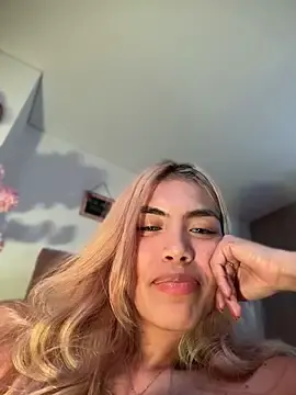 Stripchat Best live sex cam show of soffia_7