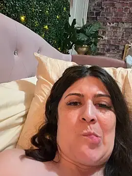 Stripchat Best live sex cam show of Ava_Rain