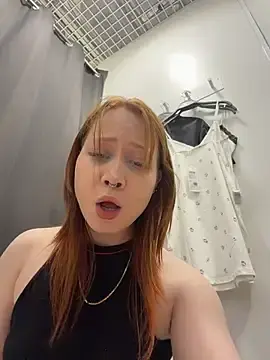 Stripchat Sex Cam of evi_magic