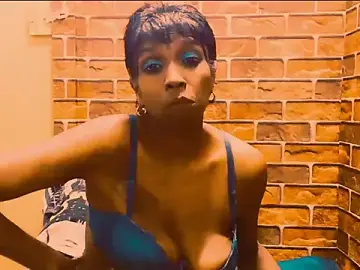 Stripchat Adult Webcam of Fuckable_Nasty_MILF