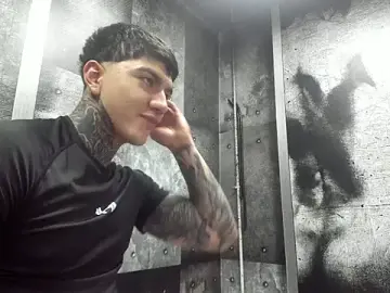 Stripchat Live Sex of Gury_tattoo