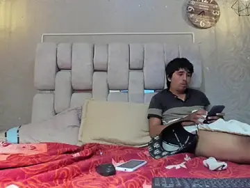 Stripchat Nude Webcam of KEYRA-MILLER-