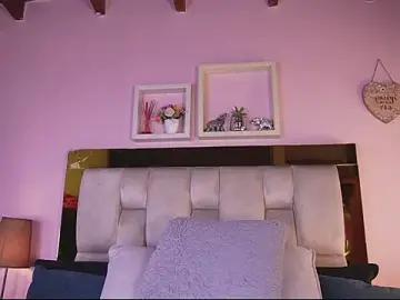 Stripchat Live Sex of emmy_r