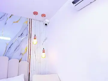 Stripchat Sex Cam of tifanyhills_