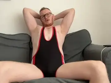 Stripchat Sex Cam of Will11SG