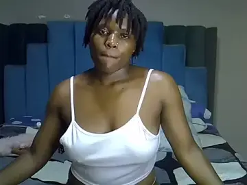 Stripchat Free Live Porn of melanin_moon