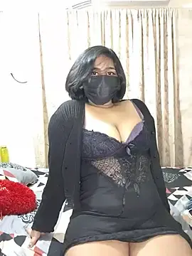 Stripchat Sex Cam of MIDNIGHT_STAR110