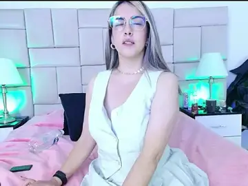 Stripchat Watch Live Sex Cams of Aphril__