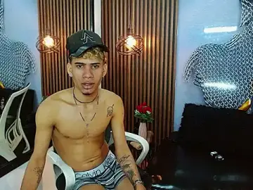 Stripchat Free Live Porn of Skinny_cute_Alyer