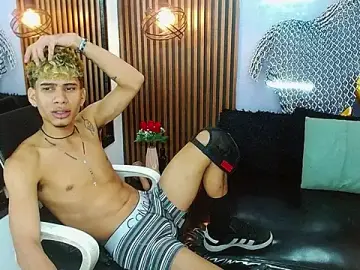 Stripchat Adult Webcam of Skinny_cute_Alyer
