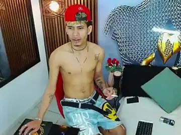 Stripchat Best live sex cam show of Skinny_cute_Alyer