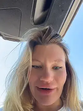 Stripchat Live Porn of justmilaa