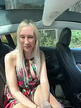 Stripchat Watch Live Sex Cams of Emily_Eden