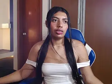 Stripchat Best live sex cam show of Slendy_club
