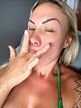 Stripchat Best Webcam of NastyMilf_
