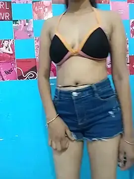 Stripchat Adult Video Chat of Naughty_Kiara_