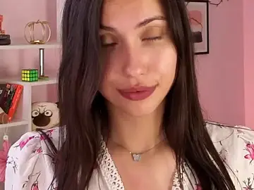 Stripchat Live Sex of RuthClayton