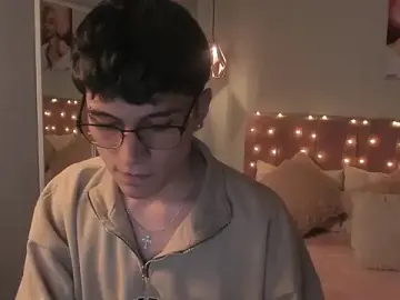 Stripchat Live Porn of ryan_valentino