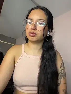 Stripchat Live Sex of Rosita_forever_
